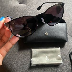 Ray-ban Sunglasses Erika Classic brand new